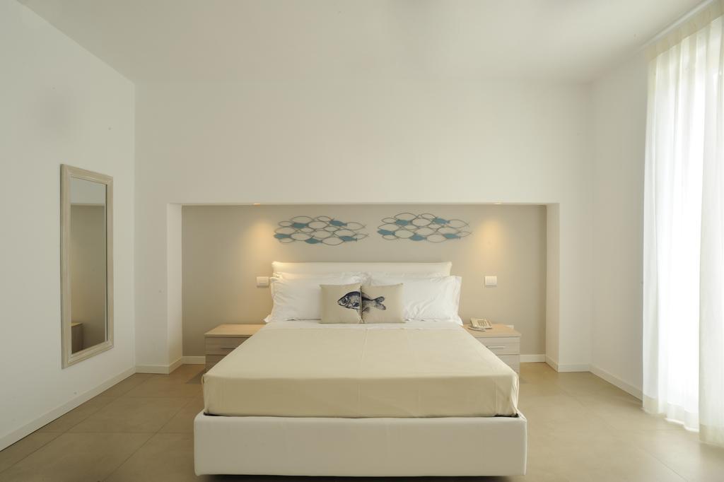 Residence San Marco Suites&Apartments Alassio Ngoại thất bức ảnh