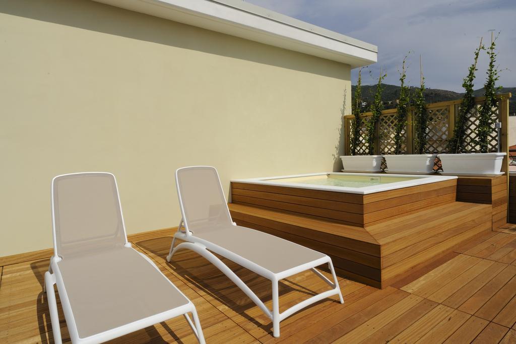 Residence San Marco Suites&Apartments Alassio Ngoại thất bức ảnh